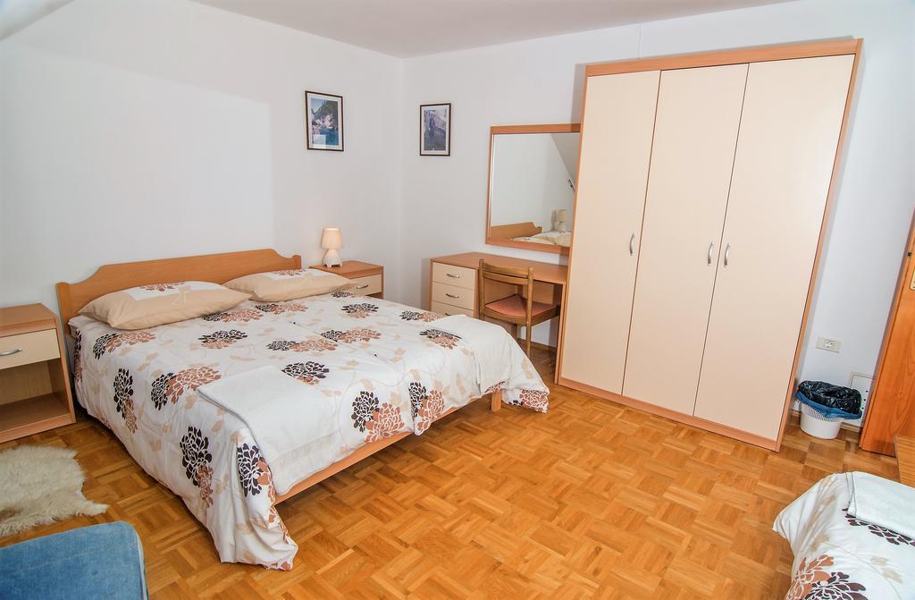 Apartments And Rooms Tajcr Bovec Exterior foto